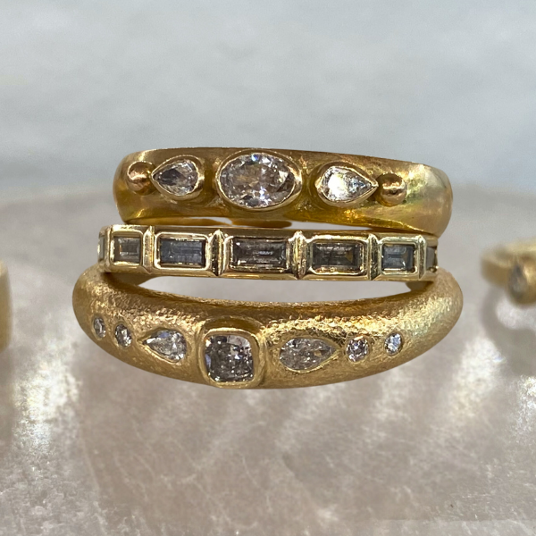 Geo Diamond Wide Band #1