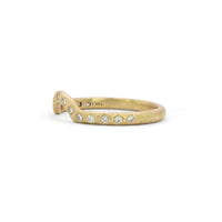 Curved Contour Ring