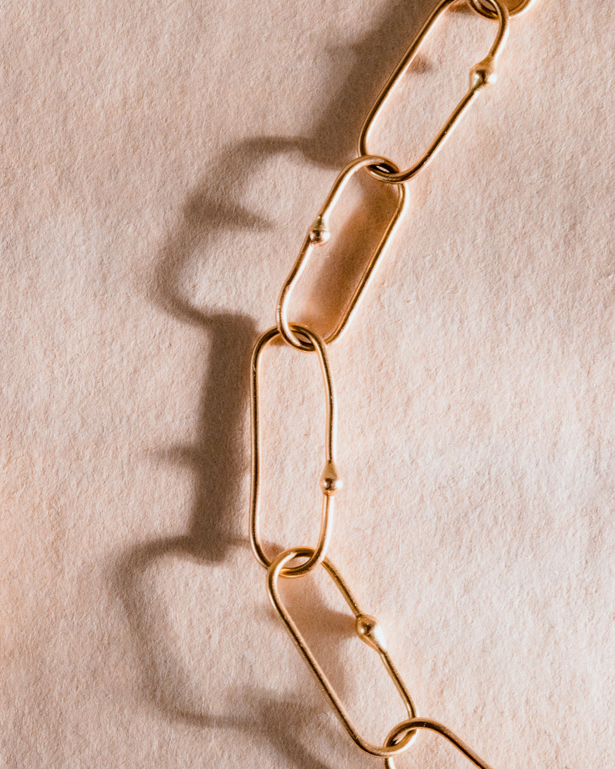 Dotted Chain Necklace - Thin