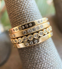 7 Infinity Diamond Ring